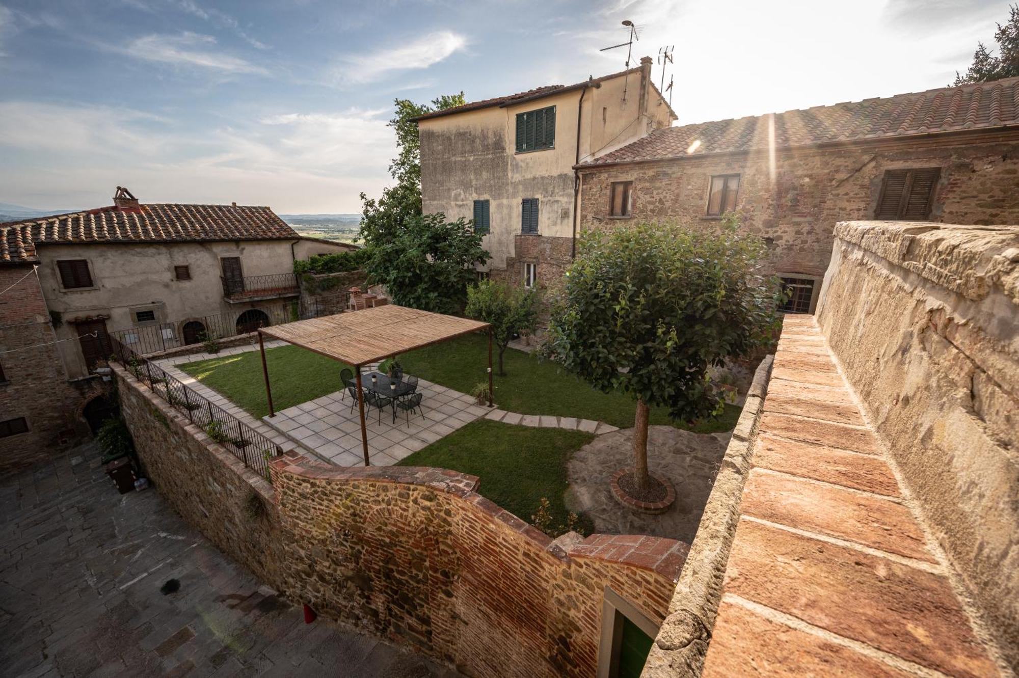 Casa La Girandola Apartment Castiglion Fiorentino Exterior photo